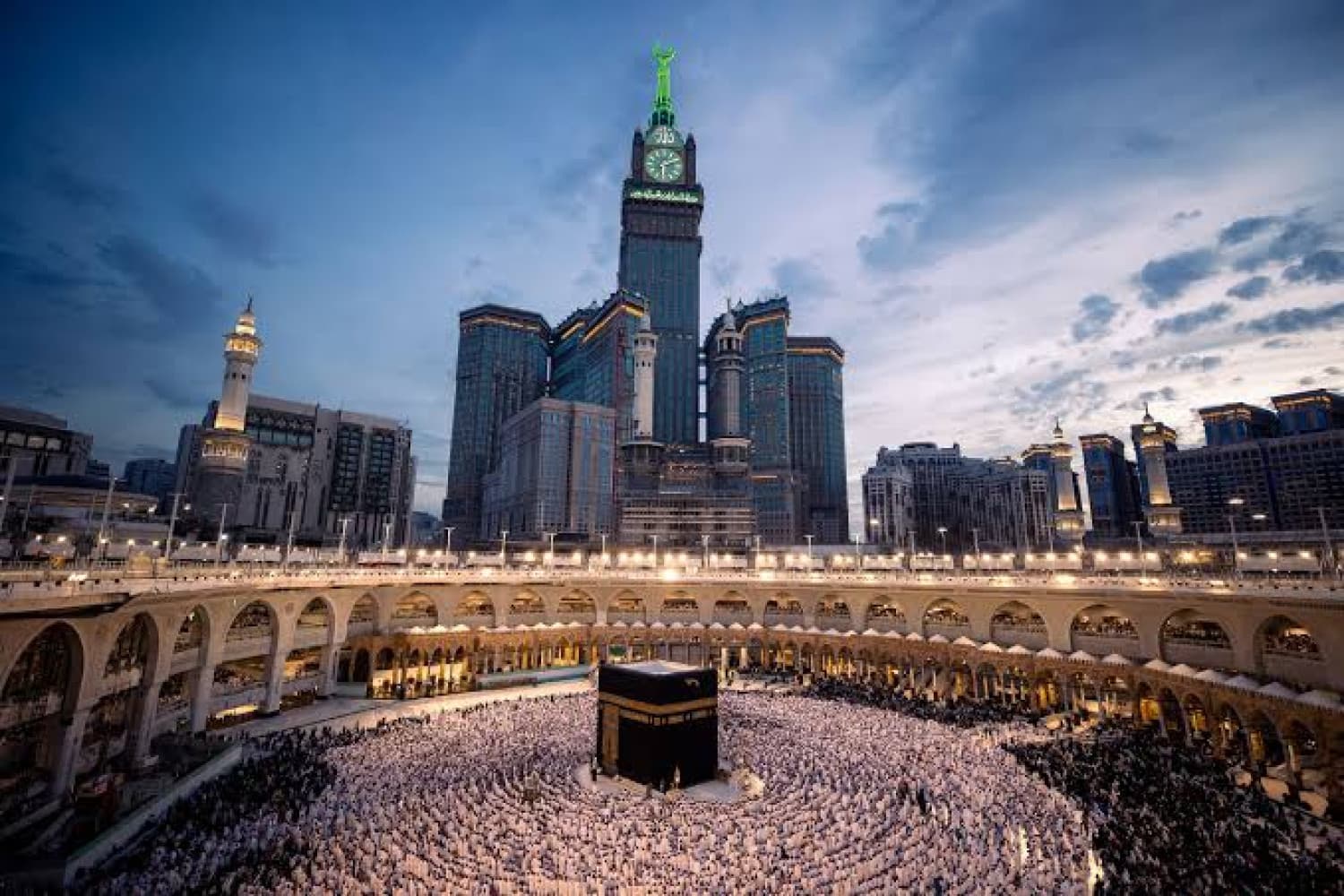 CIP Hajj Package for 14 Night